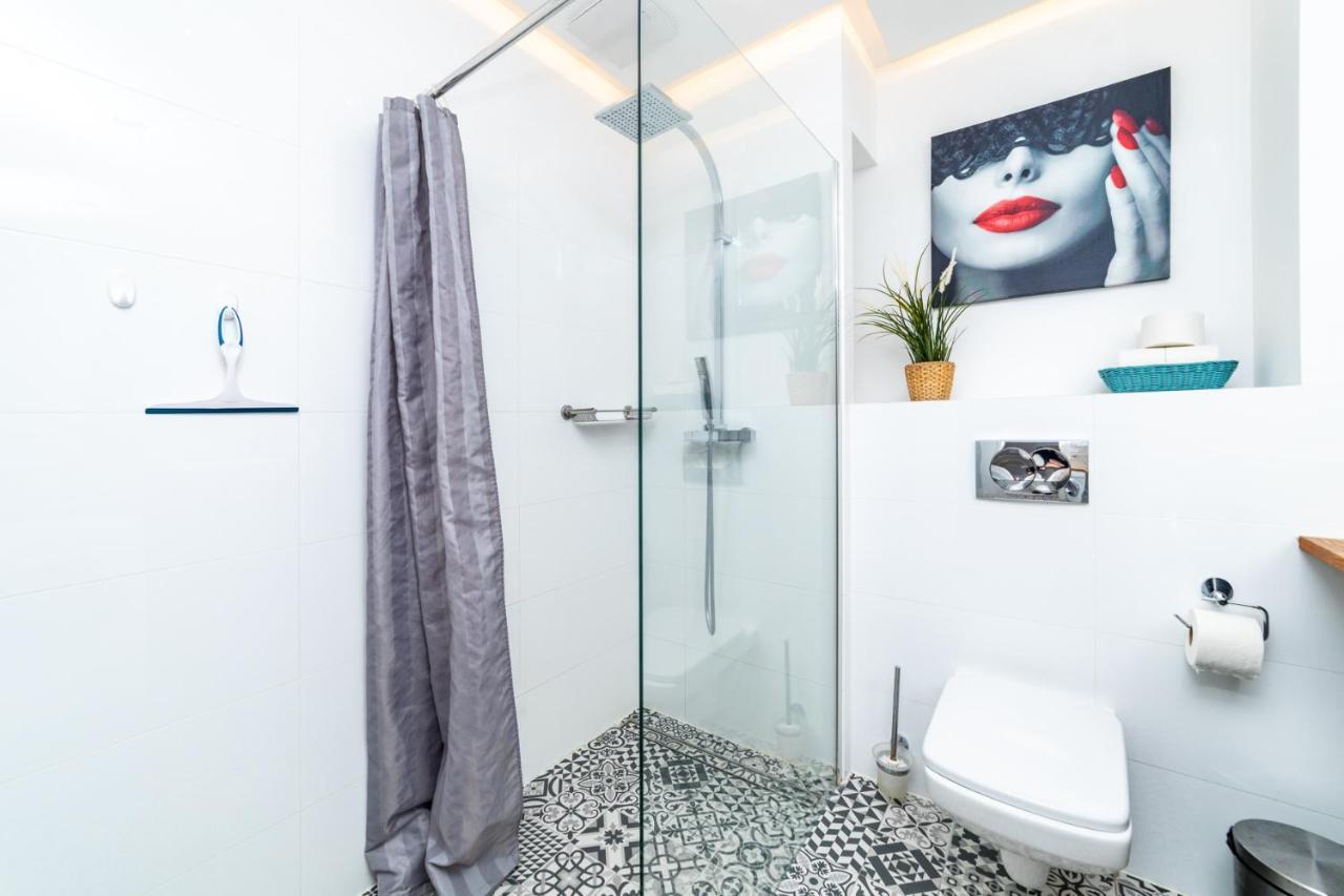 Bright - Neptun Park By Oneapartments Danzica Esterno foto